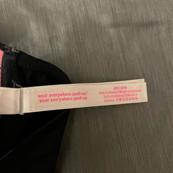Pink push up bra - Picture 4 of 4